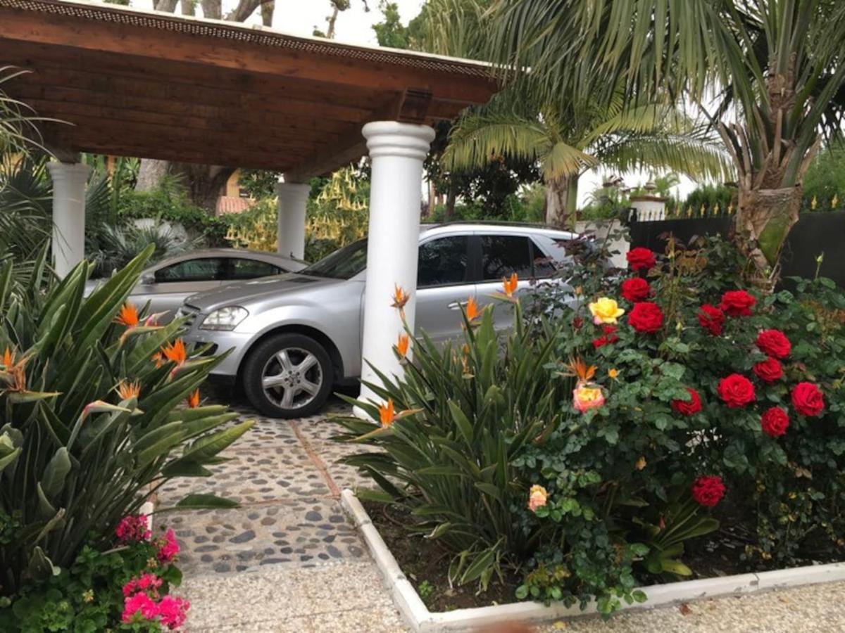 Exclusive Villa Las Palmeras Puerto Banus With Heated Private Swimming Pool, Marbella, Spain Экстерьер фото